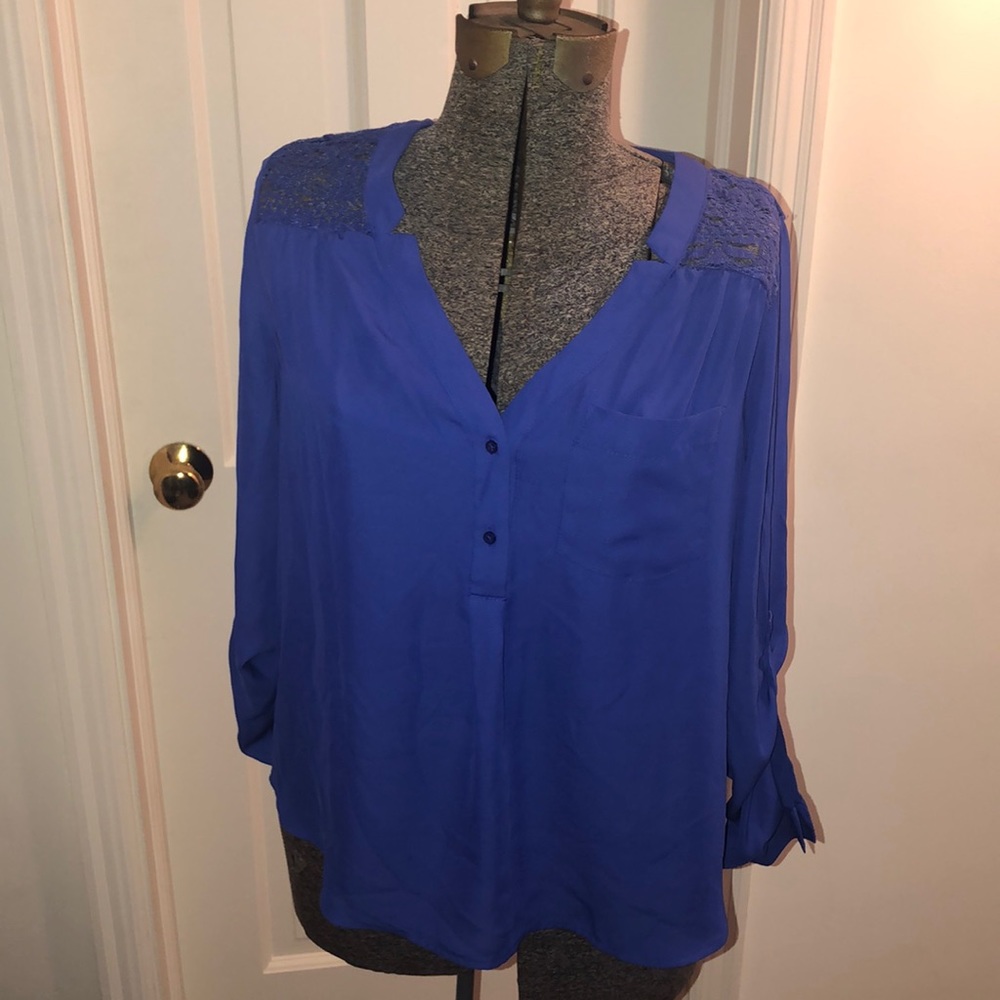 3/4 sleeve half button down Candies Shirt